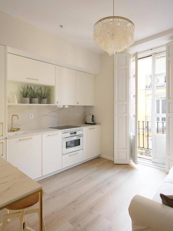 Staylish Studio Apartment In Malasana Madrid Exterior foto